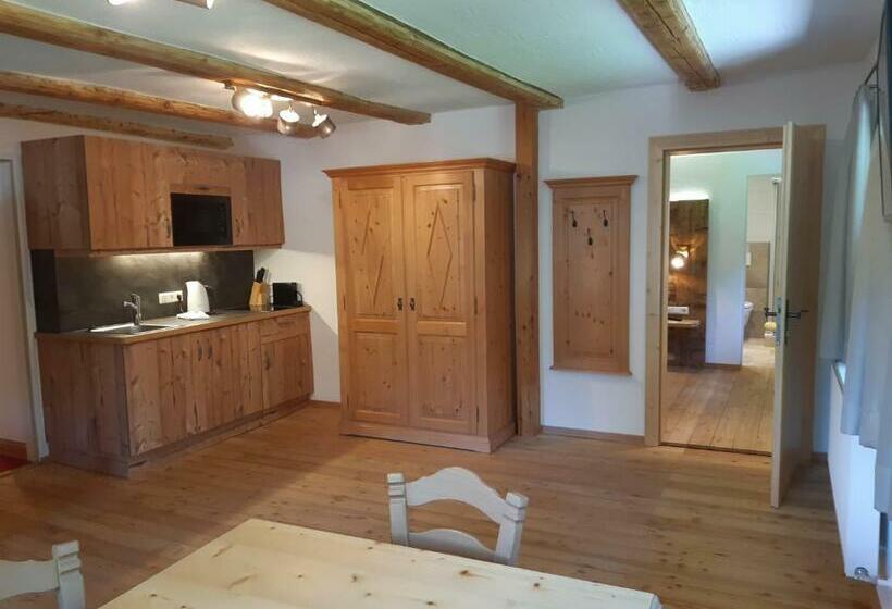 بنسيون Gut Vögeihof