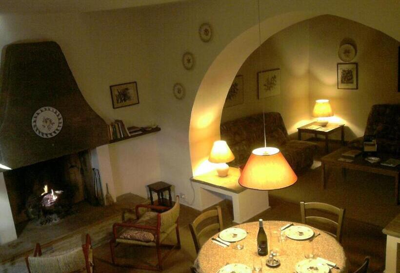 호텔 Agriturismo Montecalvo