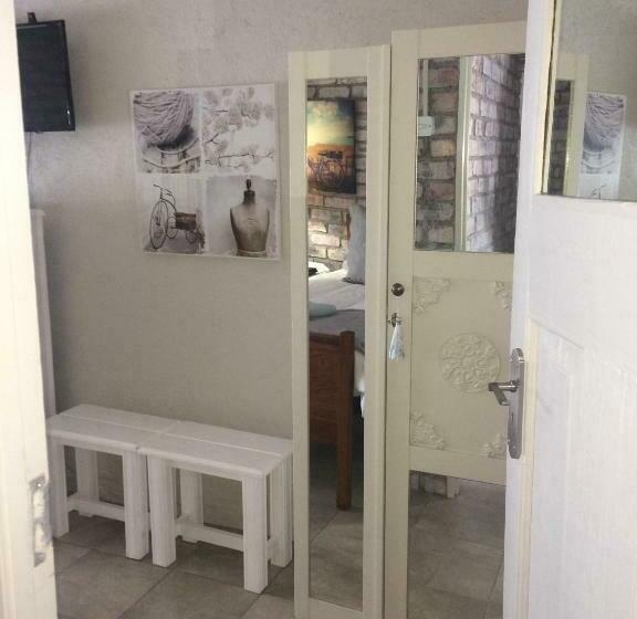 膳宿费 Ou Klipskuur Self Catering Accommodation