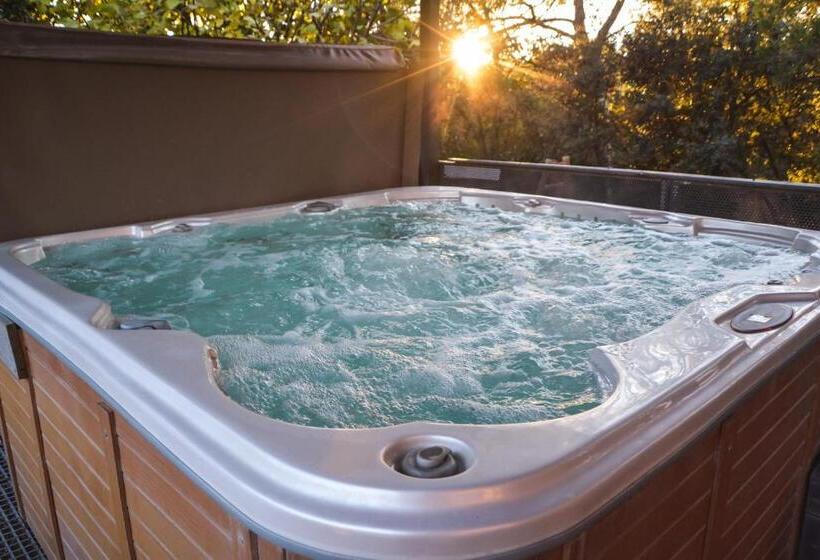 膳宿费 La Yourte De Nîmes, Spa , Jacuzzi Chalet Logement Insolite