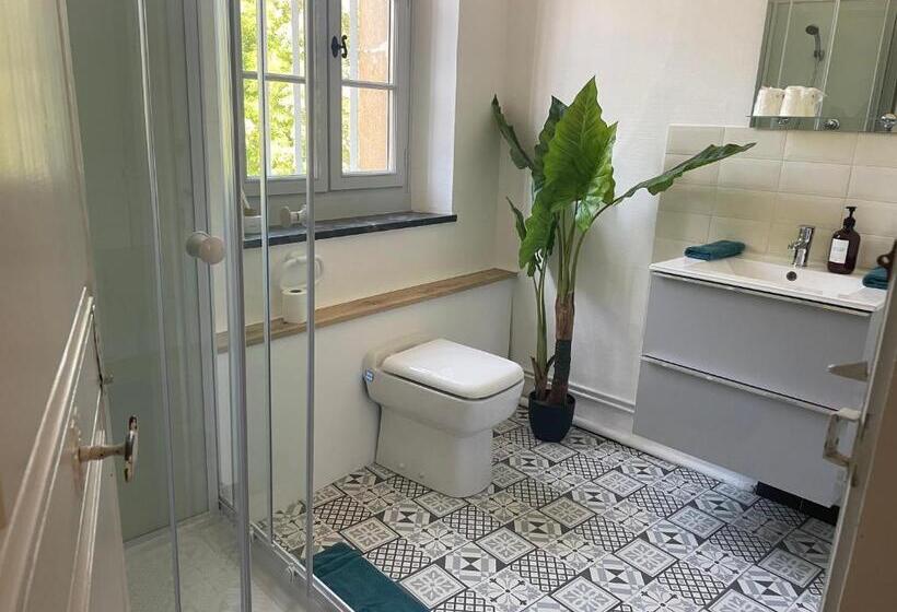 مبيت وإفطار Maison D Hotes Le Val D Aleth