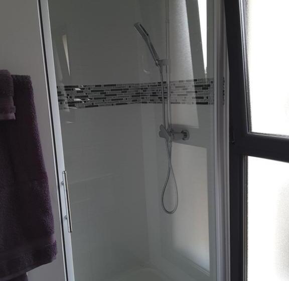 تختخواب و صبحانه Villa Vi Lyon Est Chambres D Hôtes