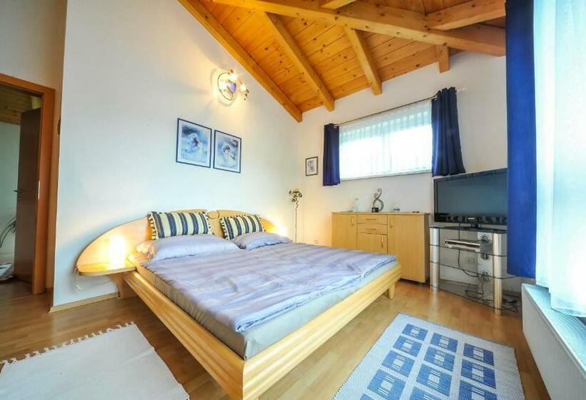 פנסיון Ferienwohnung Regina