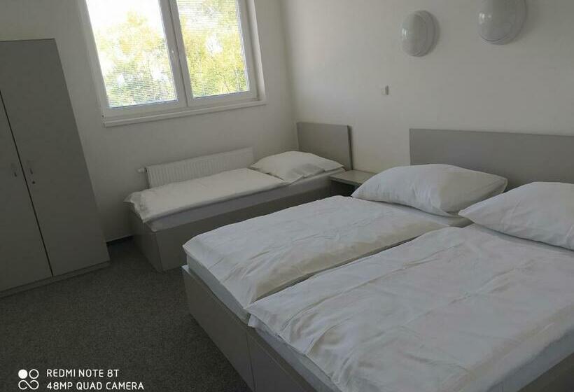 پانسیون Penzion Valmez