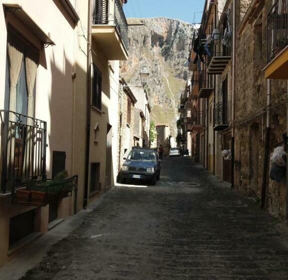 مبيت وإفطار A Casa Del Nonno