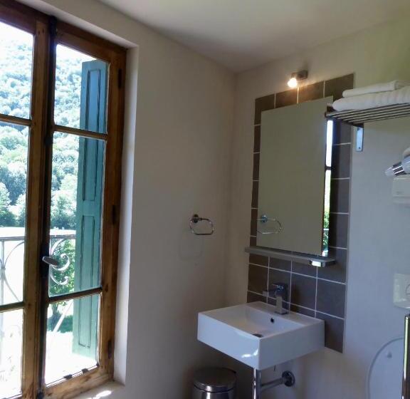 مبيت وإفطار Le Grand Chalet
