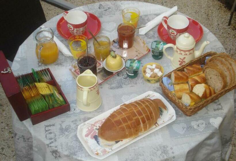 Bed and Breakfast Locastillon