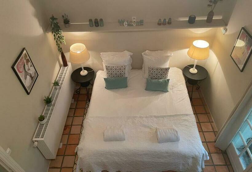 住宿加早餐  The Garden Room