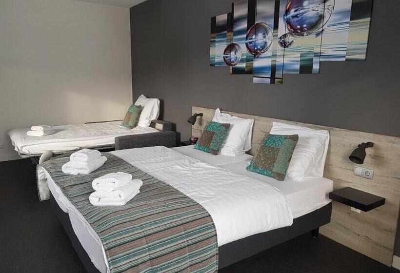 پانسیون Haus Karina