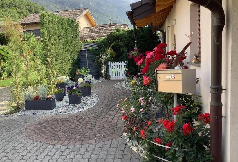 Bed and Breakfast Ferienwohnung Lenggenhager Plantzette