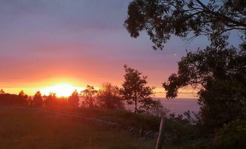 هتل Turismo Rural El Piensu