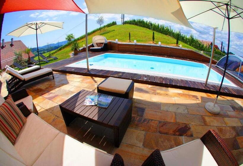 هتل Weingut Wohlfühlzimmer Adam Lieleg