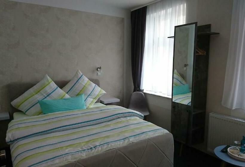 پانسیون Restaurant Rosengarten