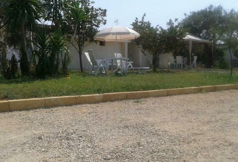 פנסיון Villa Annalaura Galatone