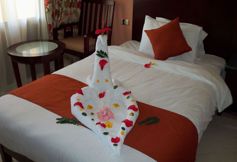 هتل Aquamarine Sun Flower Resort 