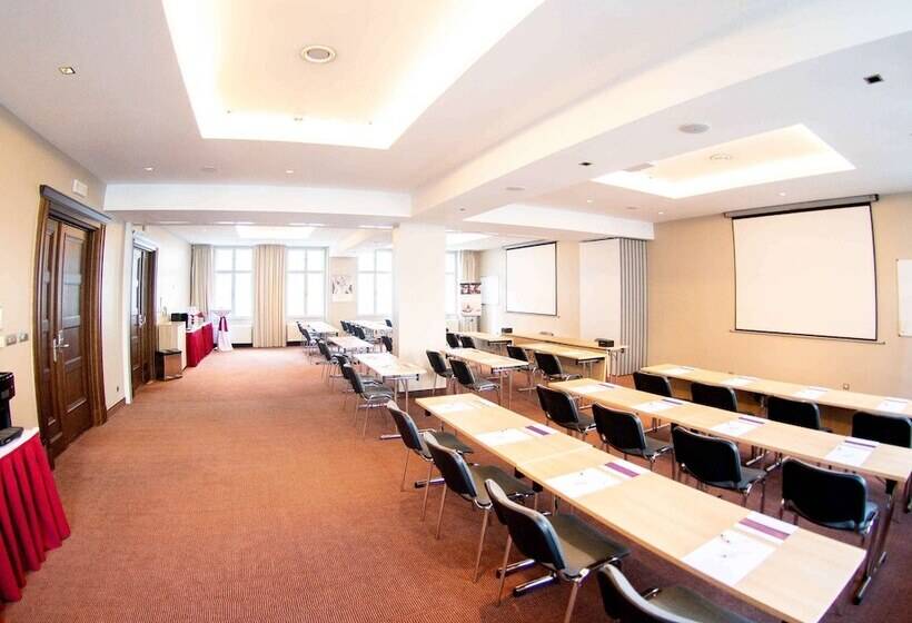 هتل Mercure Ostrava Center