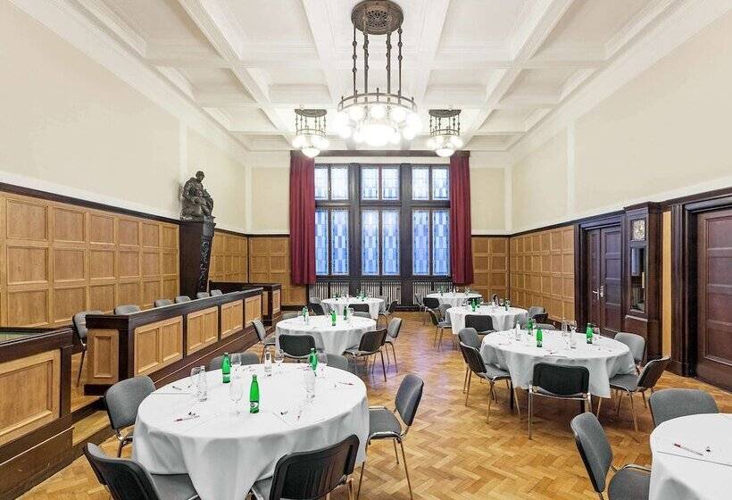 هتل Mercure Ostrava Center