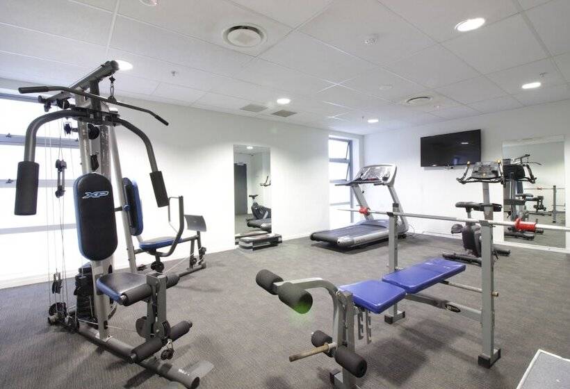 Tetra Serviced Apartments By Castle