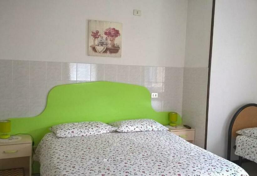 B&b Ai Pini
