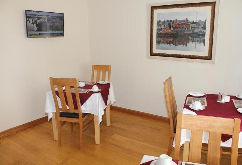 مبيت وإفطار Manor House