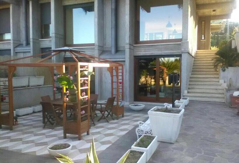 تختخواب و صبحانه Villa Angela