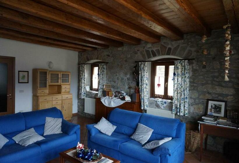 بنسيون Villa Genziana