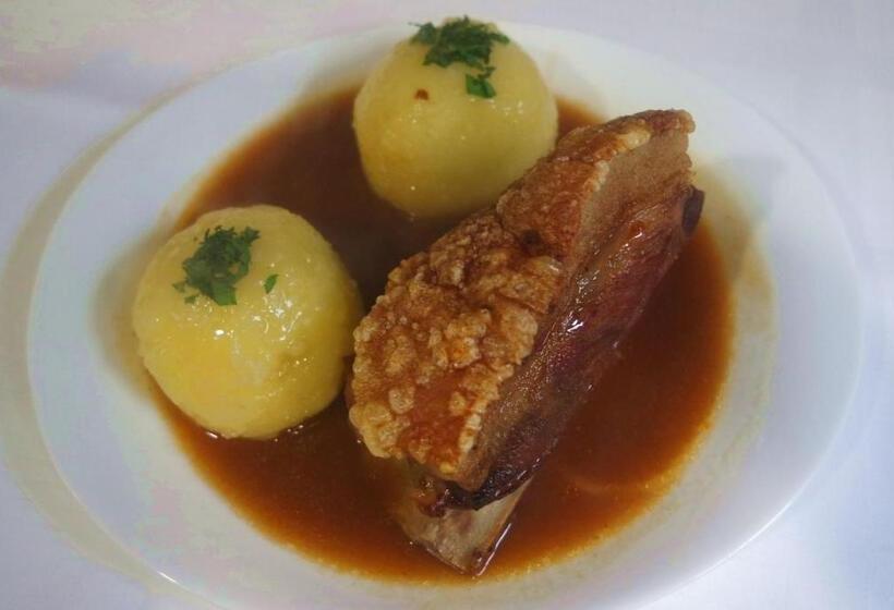 هاستل Gaststätte Schwenksaal
