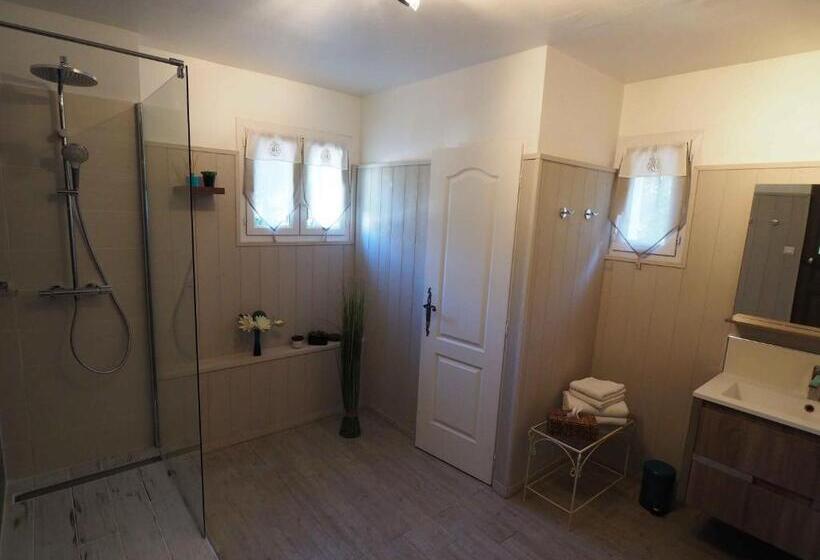 Bed and Breakfast Mas De L Ile