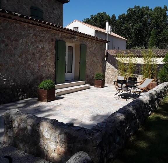 Bed and Breakfast Mas De L Ile