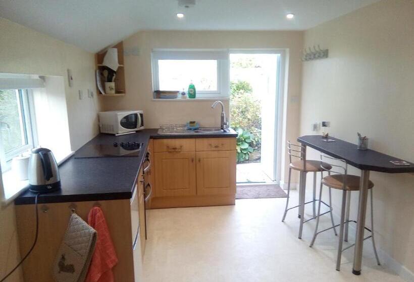 مبيت وإفطار Morland