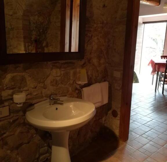 فندق Agriturismo Le Cascine