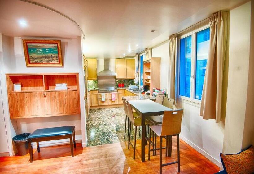 Paris Oasis All Inclusive