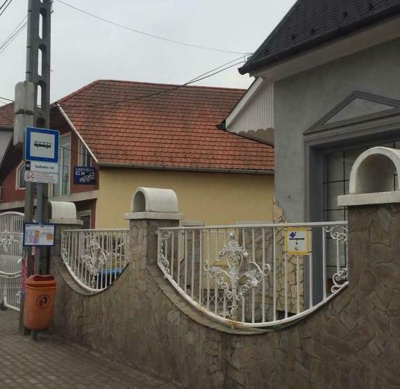 פנסיון Home Of Danube