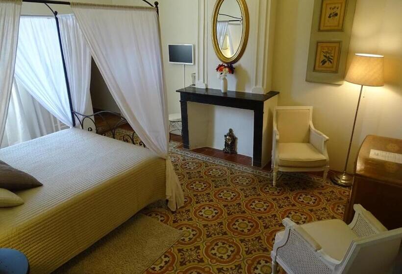 ベッドアンドブレックファースト Chambres D Hôtes Belle Vigneronne