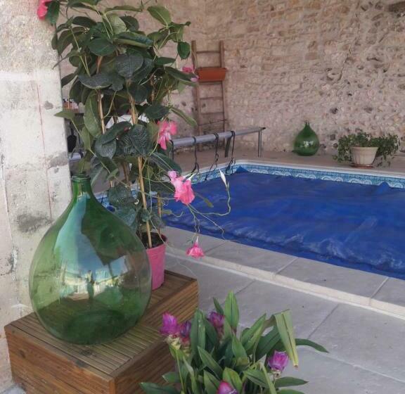 مبيت وإفطار La Charentaise Ch D Hôtes ,studio