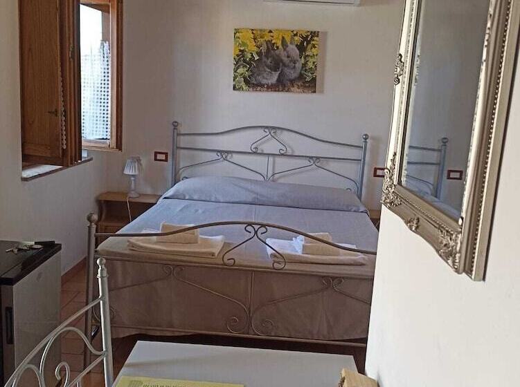 호텔 La Fraschetta