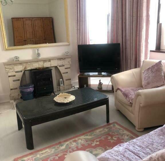 بنسيون Brown S Guest House