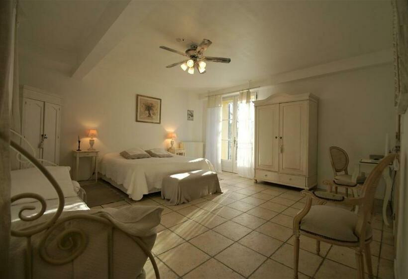 פנסיון Côté Provence