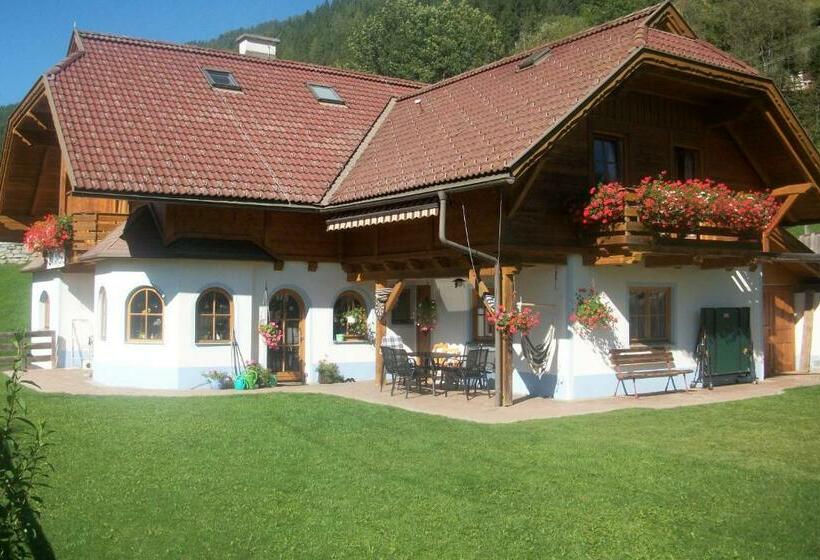 بنسيون Gästehaus Laßnig