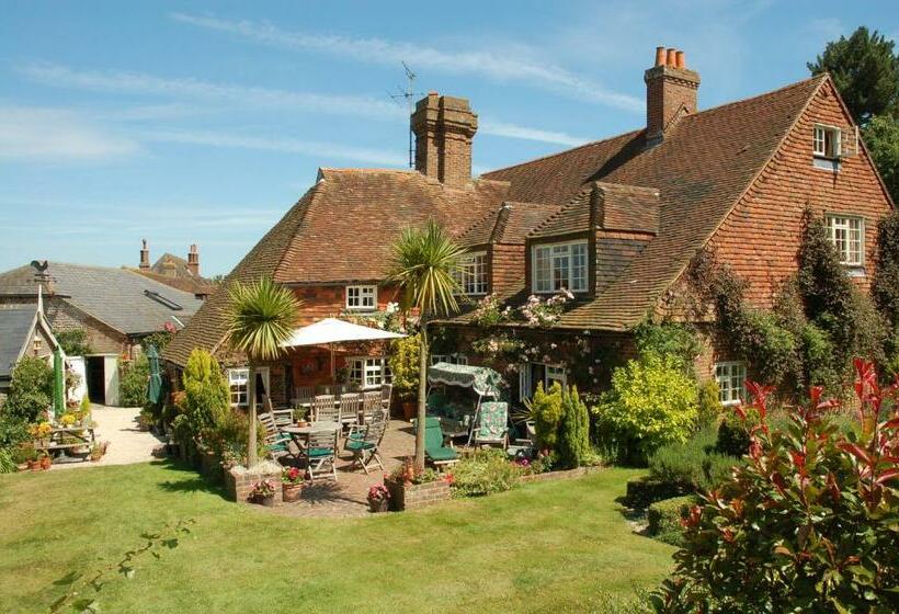 مبيت وإفطار Clayton Wickham Farmhouse