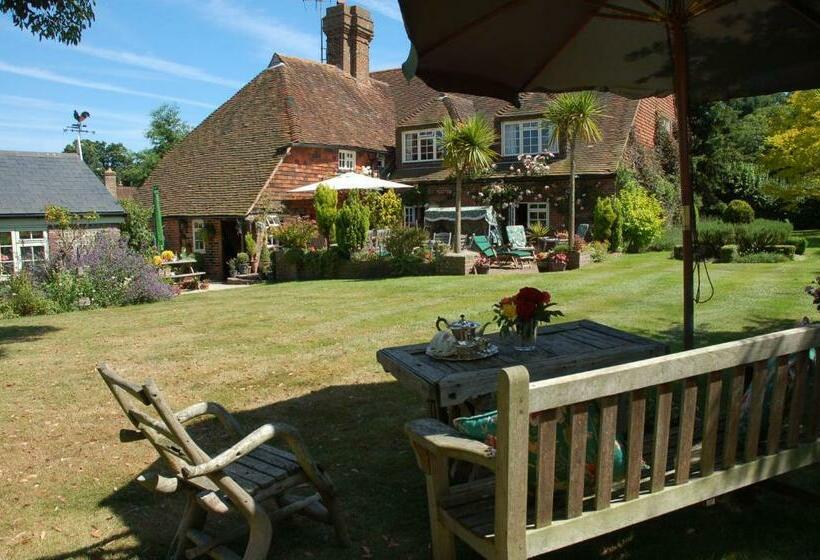 مبيت وإفطار Clayton Wickham Farmhouse