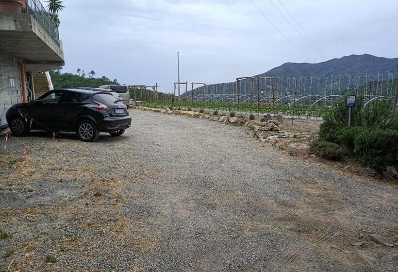 هتل Agriturismo Orto Dei Rolli