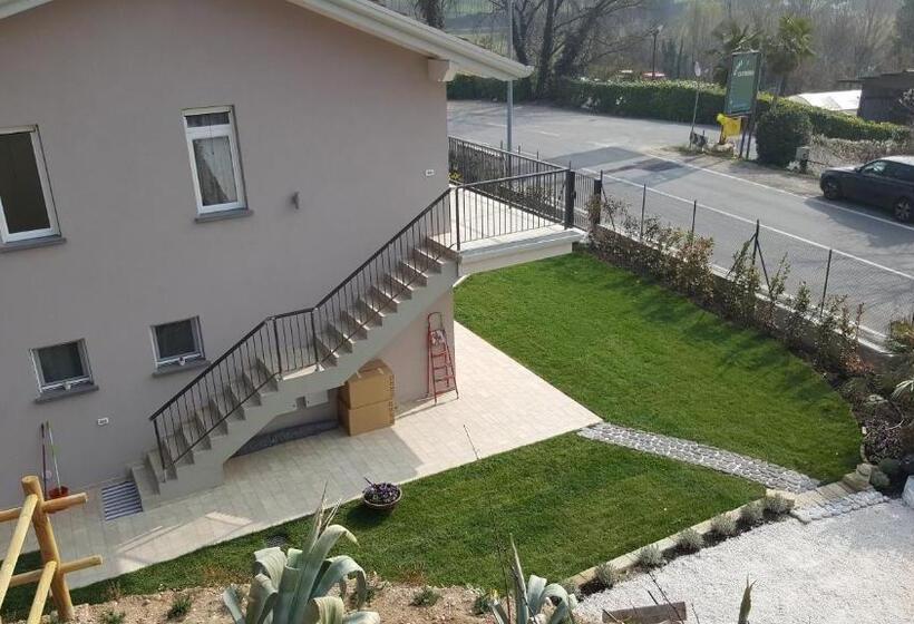 Mimosa Apartments