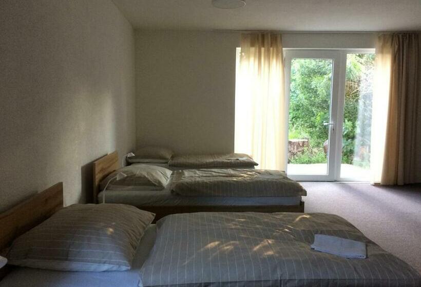 Pensão Apartments Adana
