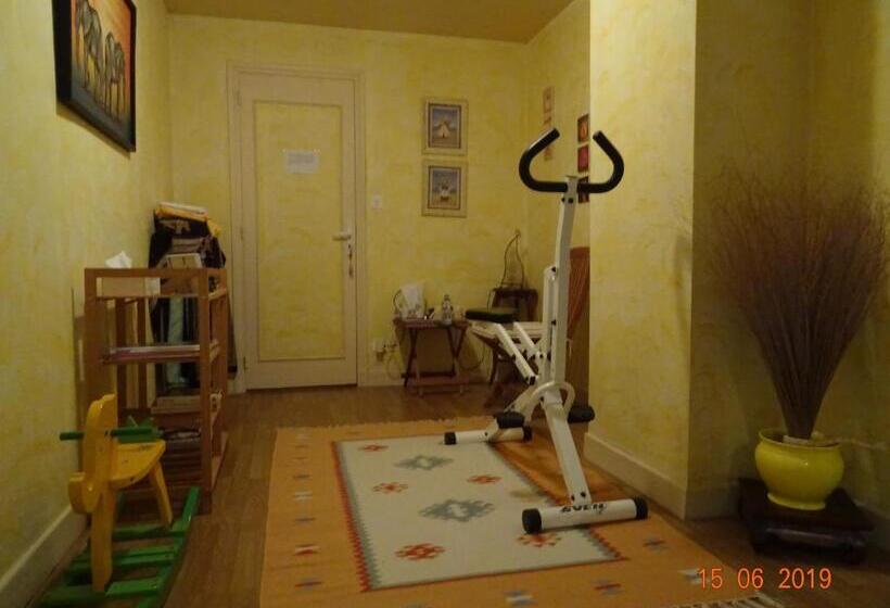 膳宿费 Le Tambourinet