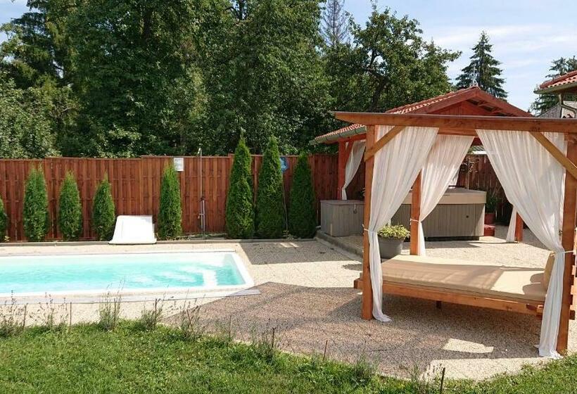 פנסיון éden Vendégház