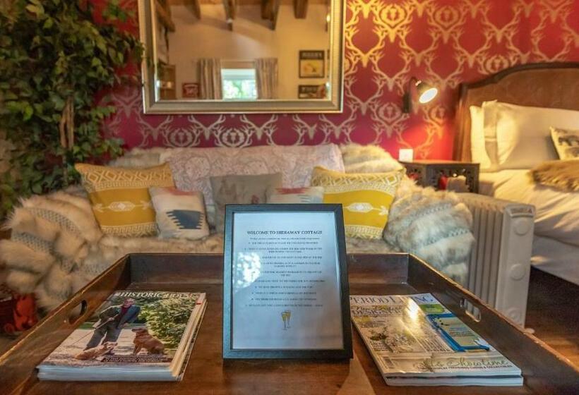بنسيون Glamping Bothie