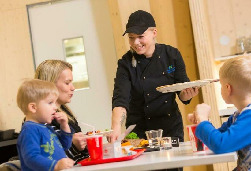 リゾートホテル Niemenharjun Matkailukeskus