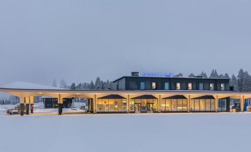 リゾートホテル Niemenharjun Matkailukeskus