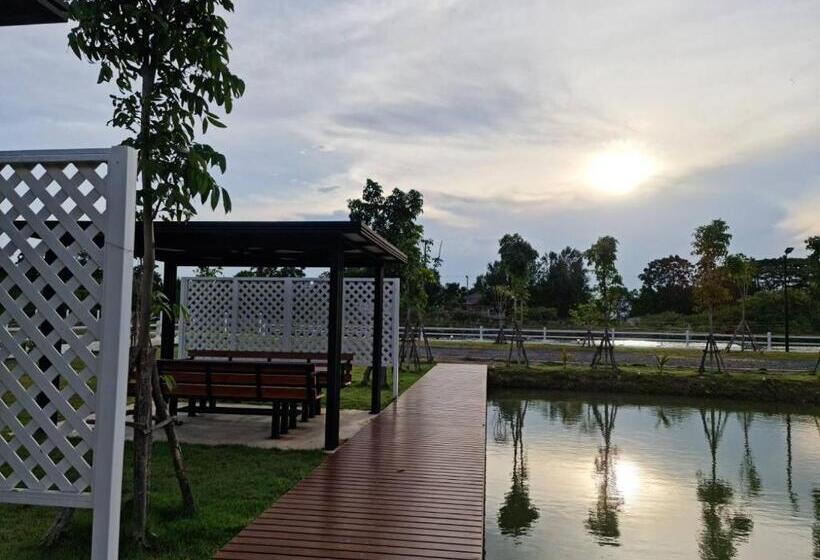 T Luck House Resort